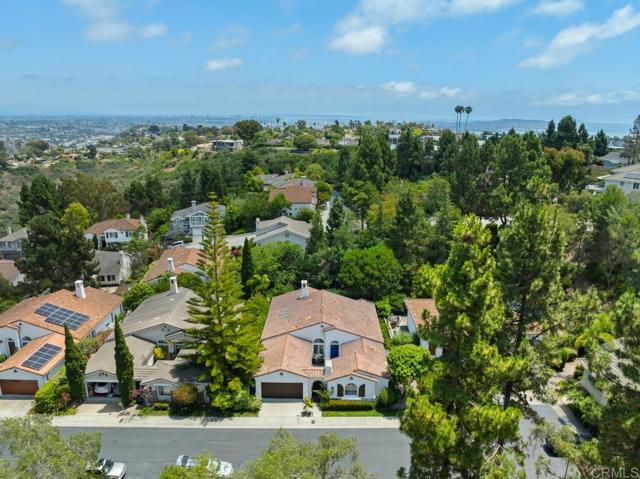 Detail Gallery Image 63 of 75 For 2327 Falkirk Row, La Jolla,  CA 92037 - 3 Beds | 3/1 Baths