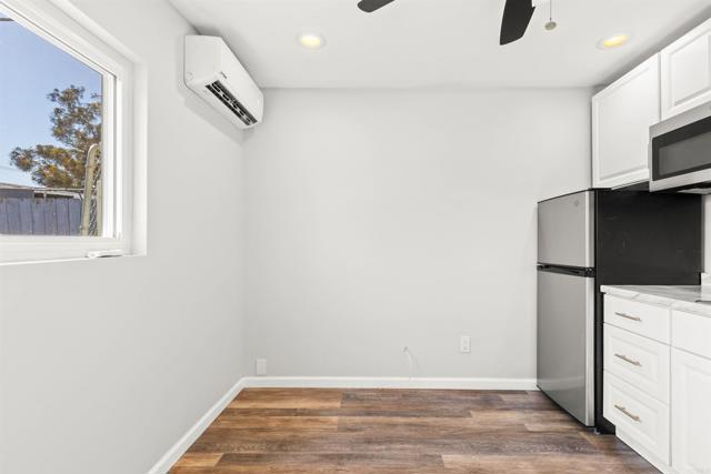 2394 Dryden Avenue, El Cajon CA: https://media.crmls.org/mediaz/ca096441-b79b-453f-bc13-dfa8de8e4919.jpg