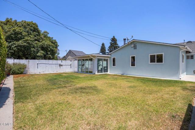 281 Eva Street, Ventura CA: https://media.crmls.org/mediaz/ca09b8d8-6ce2-4e87-8404-de3203907ac5.jpg