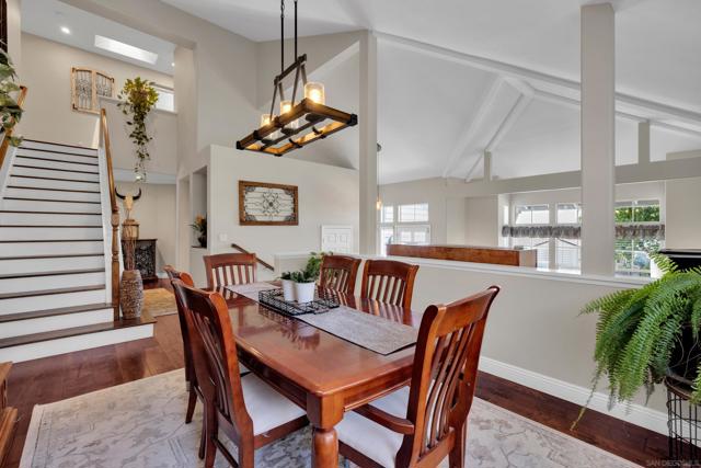 2106 Laura Dr, Escondido CA: https://media.crmls.org/mediaz/ca09d11a-1c22-45bb-90e5-c2b6ef3051cc.jpg