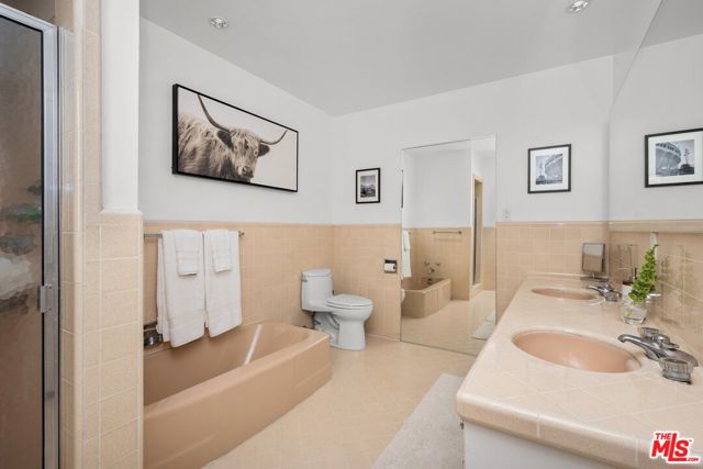 1300 Capri Drive, Pacific Palisades, California 90272, 3 Bedrooms Bedrooms, ,3 BathroomsBathrooms,Single Family Residence,For Sale,Capri,23329459