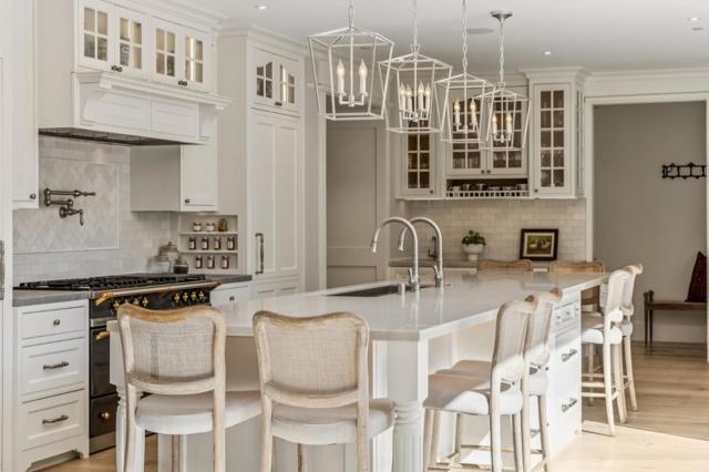 17930 Vineland Avenue, Monte Sereno CA: https://media.crmls.org/mediaz/ca0bdb20-f0e4-427d-a73d-fc87ce0e0e6d.jpg