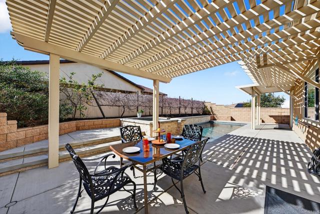 Detail Gallery Image 29 of 75 For 45721 Middle Gate Ct, Temecula,  CA 92592 - 6 Beds | 4/1 Baths