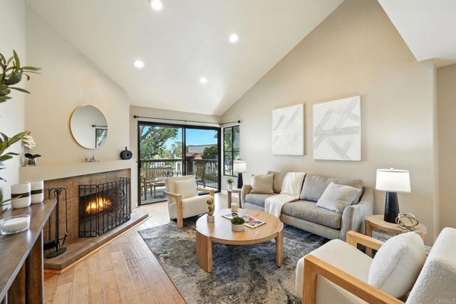 Detail Gallery Image 8 of 24 For 6984 Sandpiper Pl, Carlsbad,  CA 92009 - 2 Beds | 2 Baths