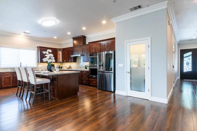 1258 S Stelling Road, Cupertino CA: https://media.crmls.org/mediaz/ca0e690d-00a4-448c-926b-7f71567d2170.jpg