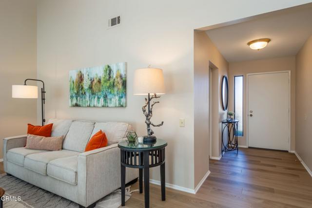 Detail Gallery Image 6 of 34 For 35206 Village 35, Camarillo,  CA 93012 - 2 Beds | 2 Baths