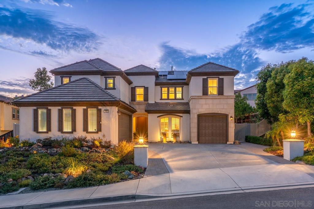 985 Tucana Dr. - photo 2