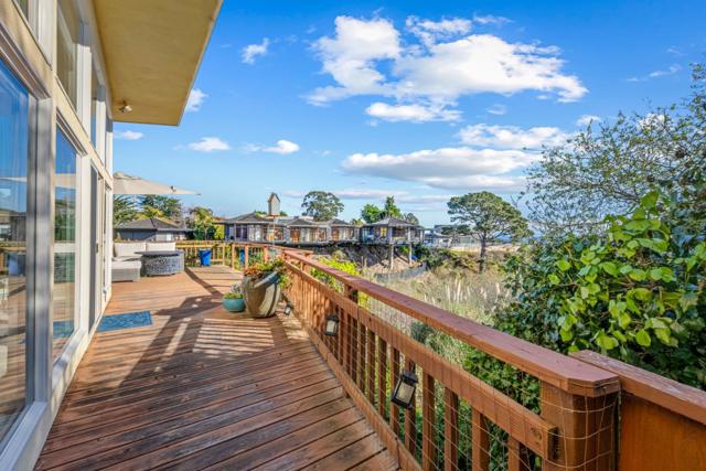 346 Kingsbury Drive, Aptos CA: https://media.crmls.org/mediaz/ca1325ce-fa52-41dc-9230-1eccbe4094b5.jpg
