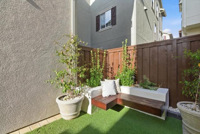 9065 Tallship Way, Newark CA: https://media.crmls.org/mediaz/ca15ea7d-fd58-45c3-bcb9-d0b5dba727f2.jpg