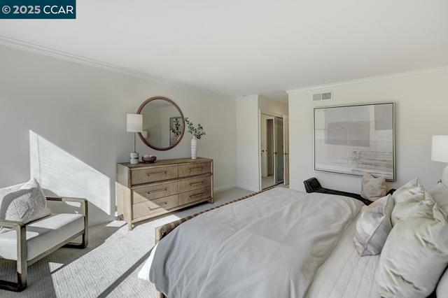 3258 Rossmoor Pkwy, Walnut Creek CA: https://media.crmls.org/mediaz/ca167eb0-f4c6-4102-b02d-ae14fd88fa80.jpg