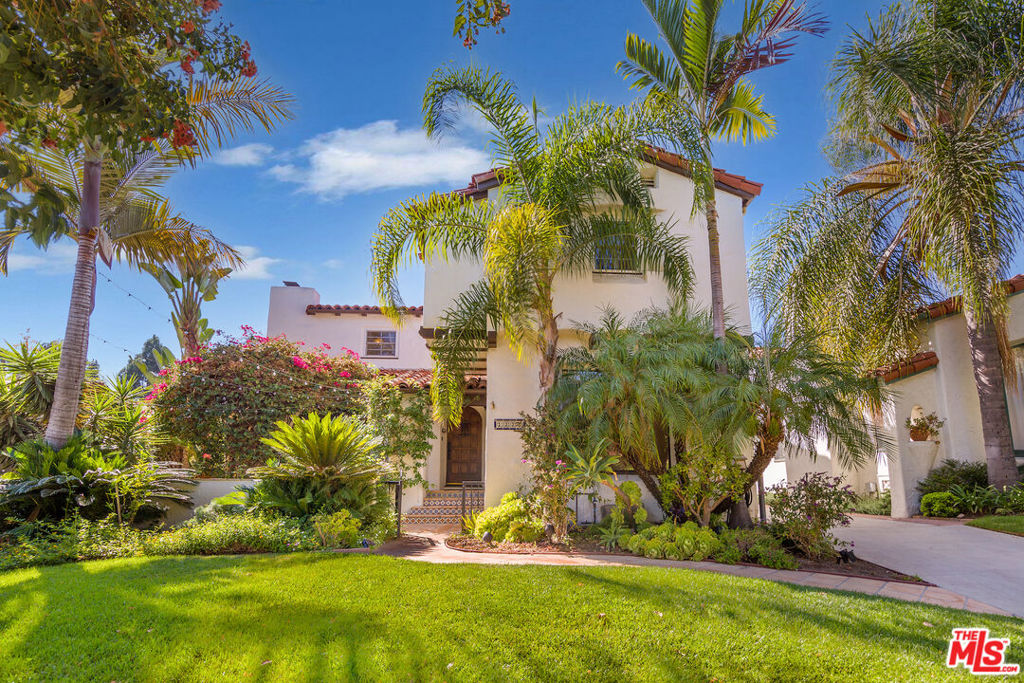 1335 Moncado Drive, Glendale, CA 91207