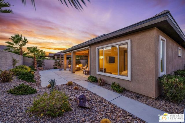 49 Bordeaux, Rancho Mirage CA: https://media.crmls.org/mediaz/ca178928-d653-4f52-9de7-eaf465fba698.jpg