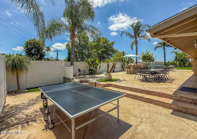 23225 Cass Avenue, Woodland Hills CA: https://media.crmls.org/mediaz/ca17de9d-bbe7-4791-b32f-71498812354b.jpg