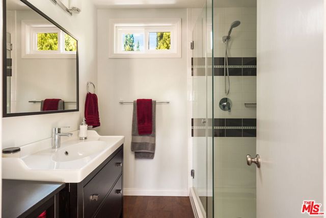 3411 Markridge Road, La Crescenta CA: https://media.crmls.org/mediaz/ca1a5e35-3112-48c3-9272-dbfaeafbe1f9.jpg
