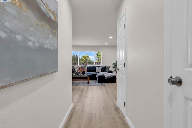 Image 4 of 32 For 1770 Tulip Ave