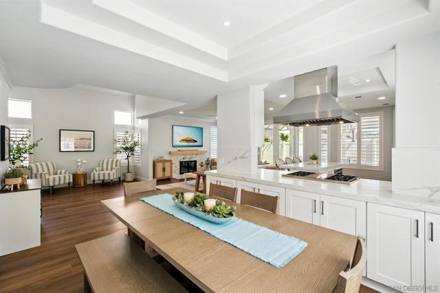 12135 Via San Loreno, San Diego CA: https://media.crmls.org/mediaz/ca1f820e-13ce-4b8e-8e3a-e1618f8711e9.jpg