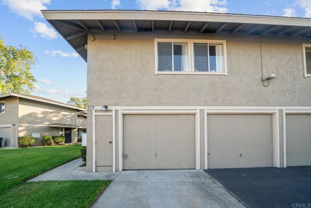 Image 23 of 28 For 925 Amistad Ct  D