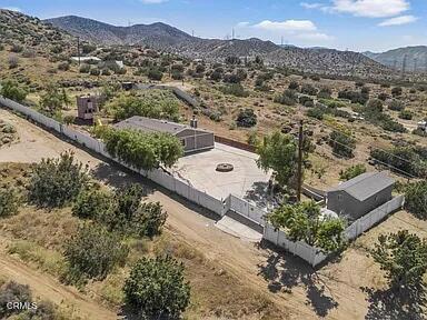 510 E Soledad Pass Road, Palmdale CA: https://media.crmls.org/mediaz/ca21002a-767d-4cf5-9954-62deeaa39004.jpg
