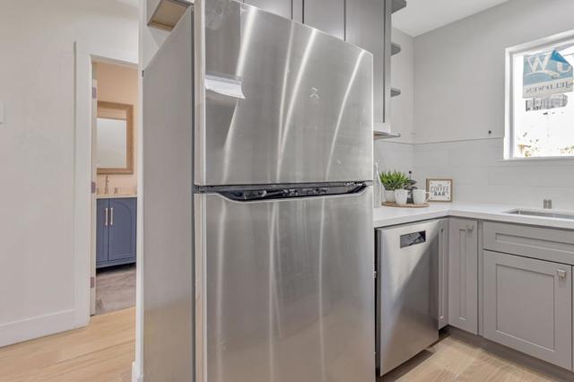 1372 Davis Street, San Jose CA: https://media.crmls.org/mediaz/ca2110e5-9e64-4370-ab00-a432197dde26.jpg