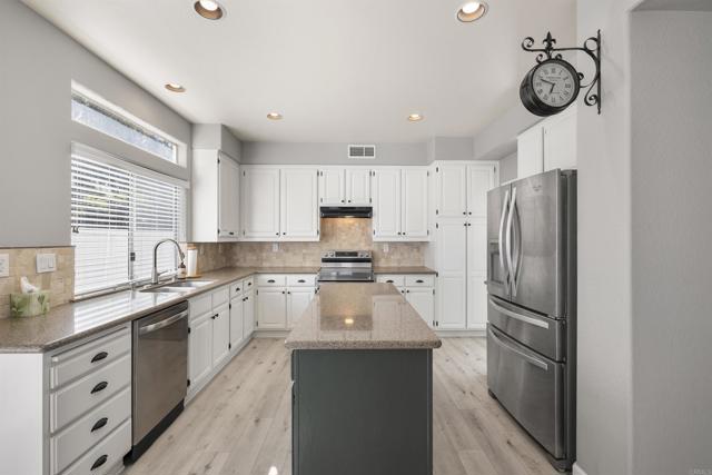 3678 Via Bernardo, Oceanside CA: https://media.crmls.org/mediaz/ca214bbb-96cc-42eb-a815-4d3e5c830d15.jpg