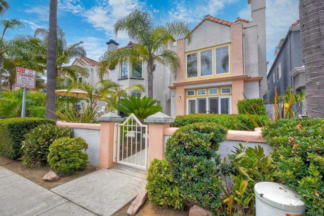 Detail Gallery Image 6 of 41 For 489 N. Cleveland Street, Oceanside,  CA 92054 - 3 Beds | 2/1 Baths