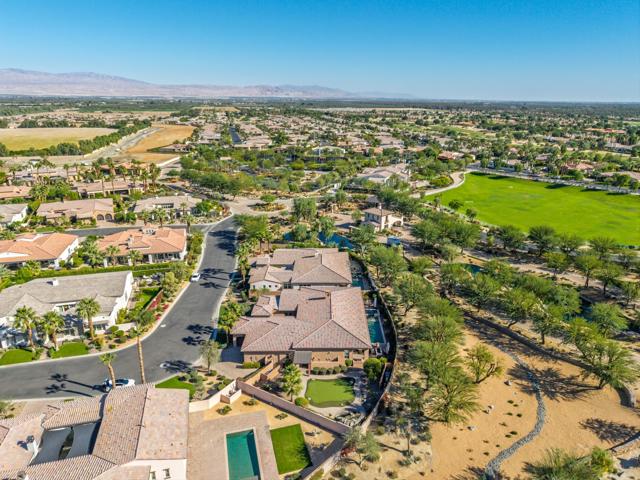 54665 Sea Hero Circle, La Quinta CA: https://media.crmls.org/mediaz/ca21fc5b-ff10-46ae-a436-55ff35bbf9a5.jpg