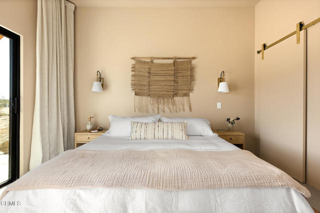 60679 Trentwood Drive, Joshua Tree CA: https://media.crmls.org/mediaz/ca222969-da14-4a87-abe1-7212e009f775.jpg