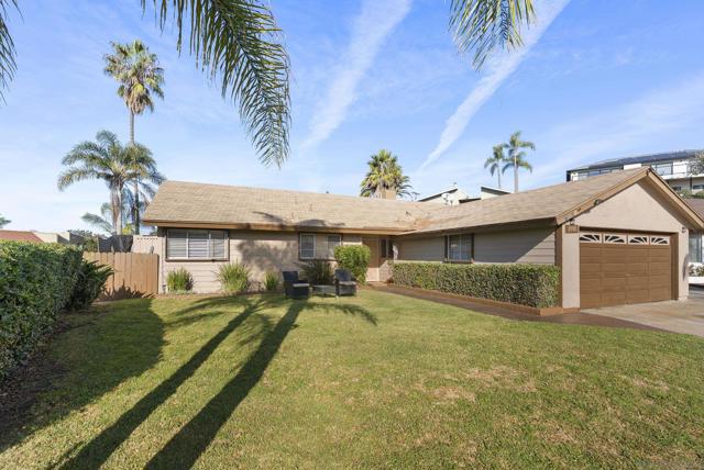 1007 Genie Ln, Cardiff by the Sea CA: https://media.crmls.org/mediaz/ca225394-b624-481e-a572-0d27833ee240.jpg