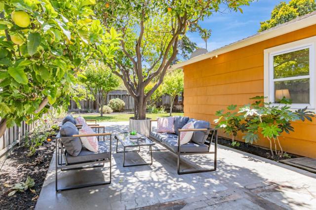 580 N Bayview Avenue, Sunnyvale CA: https://media.crmls.org/mediaz/ca22d119-3a1d-4c7a-9997-a8e6b0bcc979.jpg