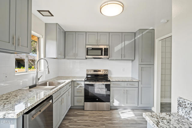 Front Image Thumbnail for CRV1-33505