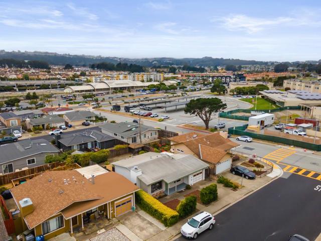 1293 Baywood Avenue, South San Francisco CA: https://media.crmls.org/mediaz/ca2302dd-f0ca-4a69-8e16-6277a155dfe1.jpg