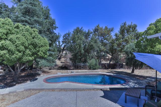 4775 Little Uvas Road, Morgan Hill CA: https://media.crmls.org/mediaz/ca24f30d-283c-49ef-9742-910e0a9dd05e.jpg