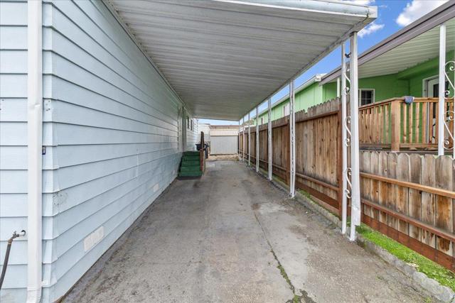 66 Contento Dr, Watsonville CA: https://media.crmls.org/mediaz/ca24ffd7-c9a1-4f5b-815b-1f7bcac0ef2f.jpg