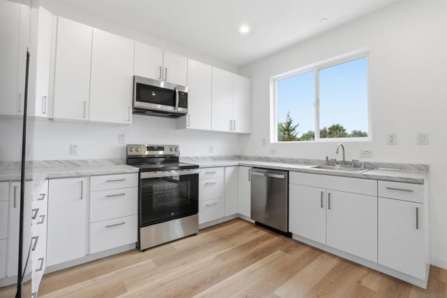 Image 54 of 70 For 490 Lado De Loma Dr #1-4