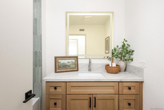 11323 Trebol St, San Diego CA: https://media.crmls.org/mediaz/ca25bfd0-27c6-4082-9b8b-f6f3eb01958d.jpg