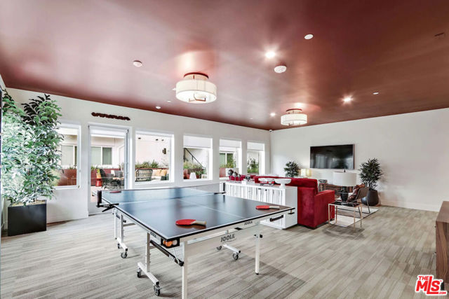 5825 Camerford, Los Angeles CA: https://media.crmls.org/mediaz/ca2761cd-8ece-40f1-968e-fa0dc99794c3.jpg