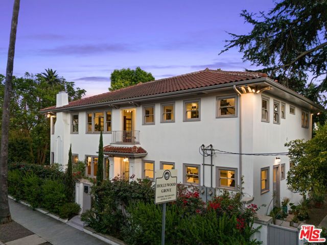 5850 Foothill Drive, Los Angeles CA: https://media.crmls.org/mediaz/ca27b18c-f682-48af-a9d1-bc3a4f3471c4.jpg