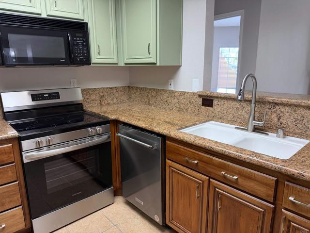 Detail Gallery Image 10 of 23 For 1950 Camino De La Reina #106,  San Diego,  CA 92108 - 2 Beds | 2 Baths