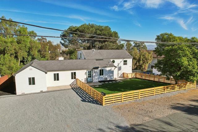 Image 3 of 65 For 589 Tyrone Street