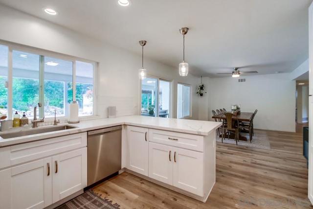 16820 Orchard Bend Rd, Poway CA: https://media.crmls.org/mediaz/ca296443-ebd6-4db1-a0cb-94a28a35aae4.jpg