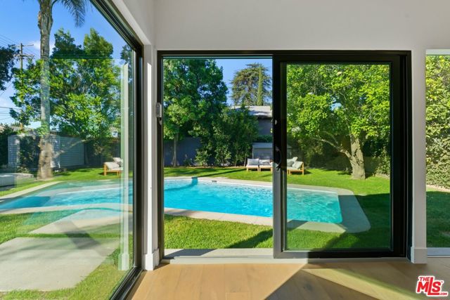 7401 Costello Avenue, Van Nuys CA: https://media.crmls.org/mediaz/ca2a244c-d6c5-4809-90cc-bd7bbf8fbc7f.jpg