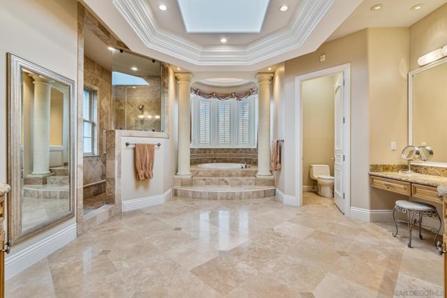 14380 Ciera Court, Poway CA: https://media.crmls.org/mediaz/ca2a8390-88c5-44d2-801b-64852e6e3bef.jpg