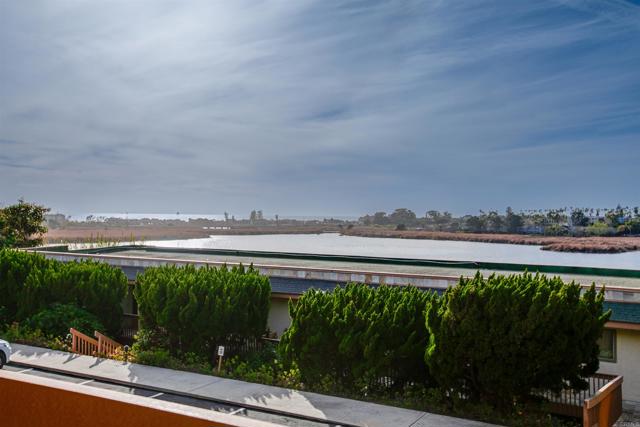 Detail Gallery Image 13 of 16 For 2475 Jefferson #103,  Carlsbad,  CA 92008 - 2 Beds | 2 Baths