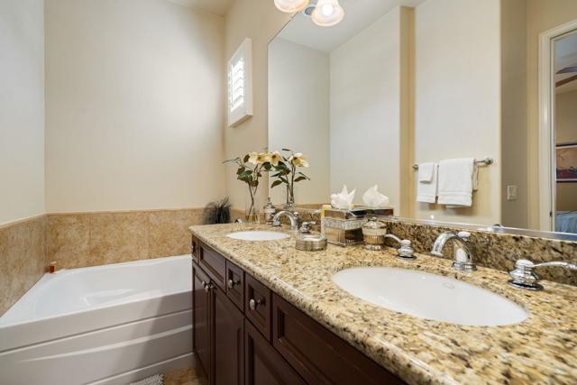 45-web-or-mls-KGLegacy_OPMG_1025_045