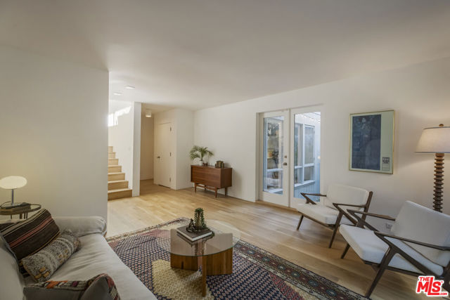 454 West Avenue 46 photo 23