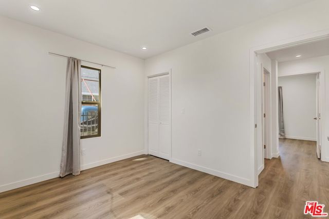 1622 W 66th Street, Los Angeles CA: https://media.crmls.org/mediaz/ca2d2186-2564-4aa1-b170-06692d914780.jpg