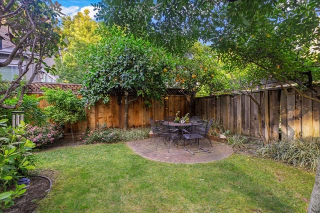 1162 Crescent Drive, San Jose CA: https://media.crmls.org/mediaz/ca2d46ad-412d-4d4b-83b9-53019c4c9922.jpg