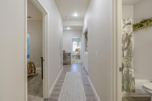 Image 25 of 27 For 64279 Eagle Mountain Avenue