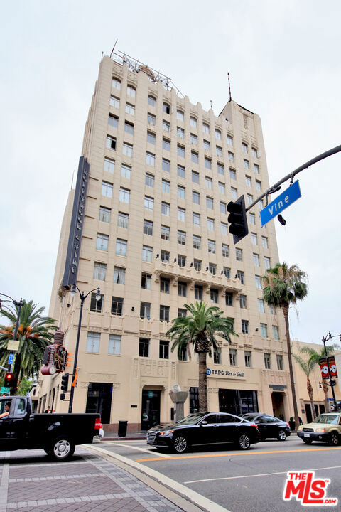 Image 2 for 6253 Hollywood Blvd #1201, Los Angeles, CA 90028