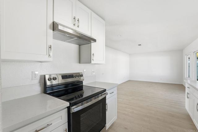 Image 4 of 53 For 1503 Villa Cardiff Drive